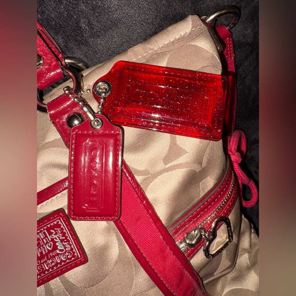 Sold Coach Poppy Beige and Red Tote Bag - Picture 4 of 10